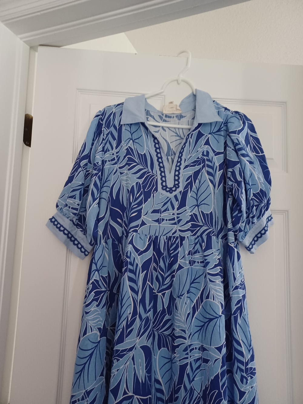 Umgee Womens Size L Blue Leaf-Print Midi Dress - Picture 5 of 11